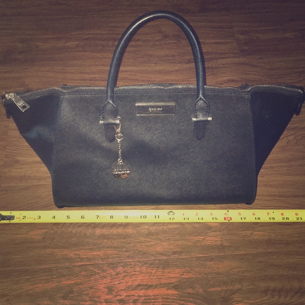 DKNY NWOT satchel crossbody handbag